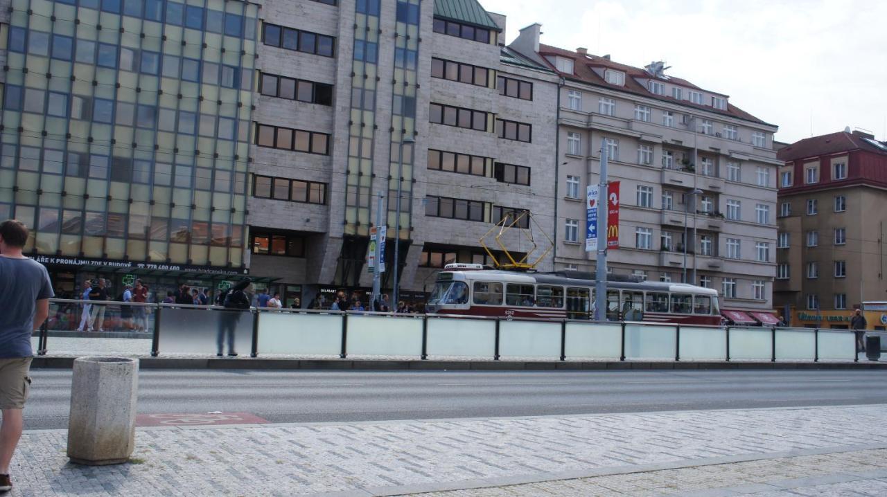 Kk Apartments براغ المظهر الخارجي الصورة