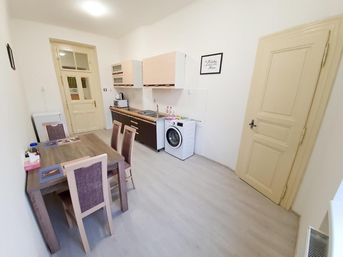 Kk Apartments براغ المظهر الخارجي الصورة